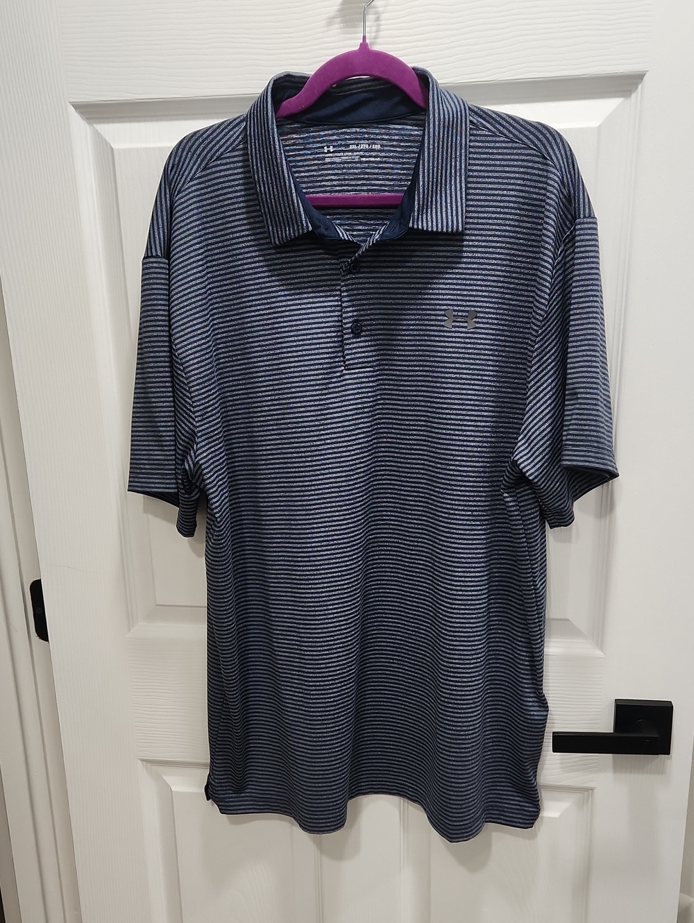 Under Armour Men’s Navy and White Striped Performance Polo Sz. 2XL